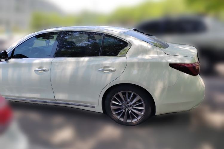 Used Infiniti Q50L 2018 2.0T Enjoyment Edition China V standard Rear Left 45 Deg