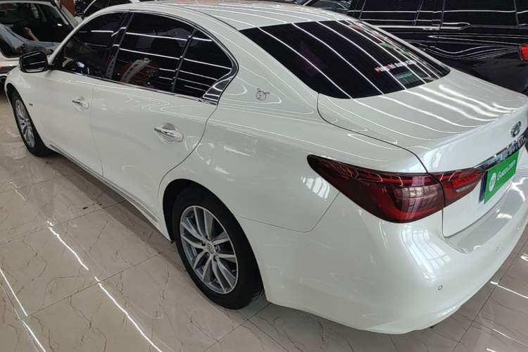 Used Infiniti Q50L 2018 2.0T Comfort Edition China V Standard Rear Left 45 Deg