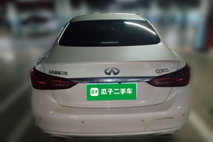 Used Infiniti Q50L 2018 2.0T Enjoyment Version China VI Standard Rear