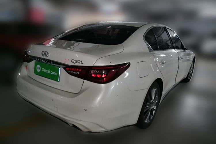 Used Infiniti Q50L 2018 2.0T Enjoyment Version China VI Standard Rear Right 45 Deg