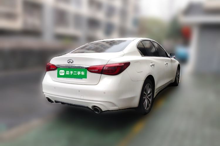 Used Infiniti Q50L 2018 2.0T Comfort Edition China VI Standard Rear Right 45 Deg