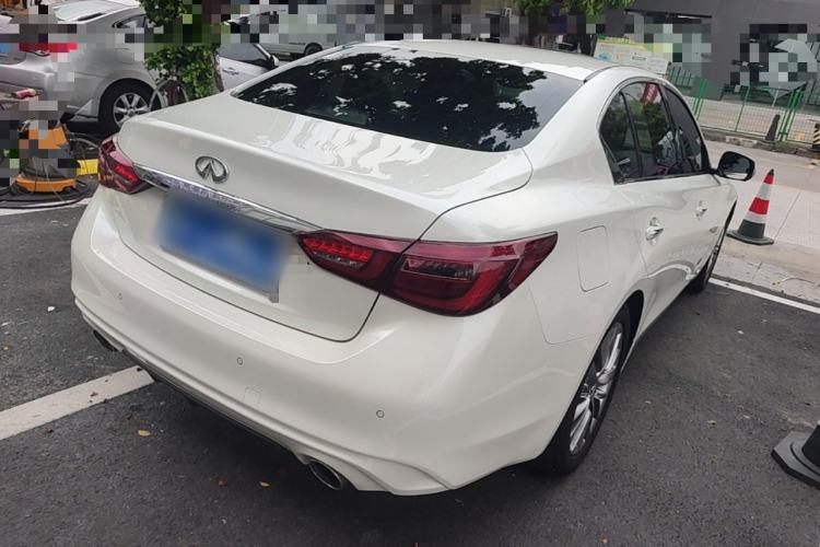 Used Infiniti Q50L 2018 2.0T Enjoyment Version China VI Standard Rear Right 45 Deg