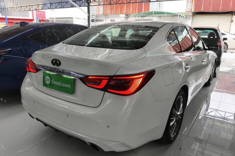 Used Infiniti Q50L 2018 2.0T Comfort Edition China V Standard Rear Right 45 Deg