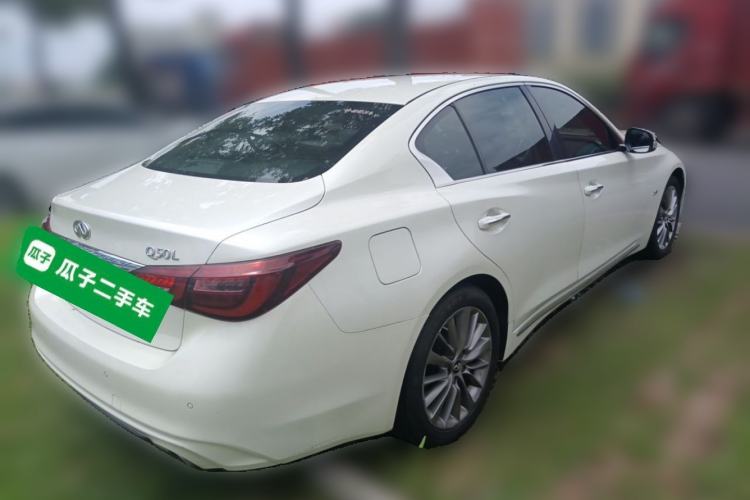 Used Infiniti Q50L 2018 2.0T Enjoyment Version China VI Standard Rear Right 45 Deg