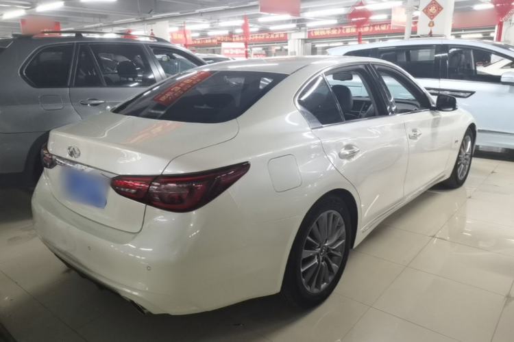 Used Infiniti Q50L 2018 2.0T Enjoyment Version China V Standard Rear Right 45 Deg