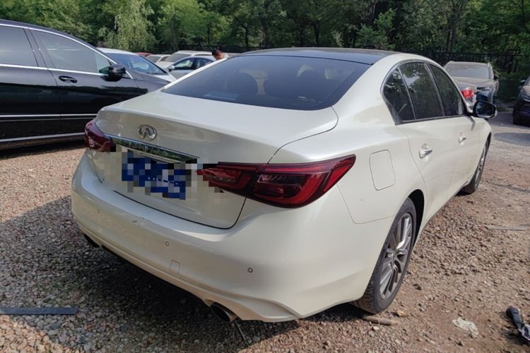 Used Infiniti Q50L 2018 2.0T Enjoyment Edition China V standard Rear Right 45 Deg