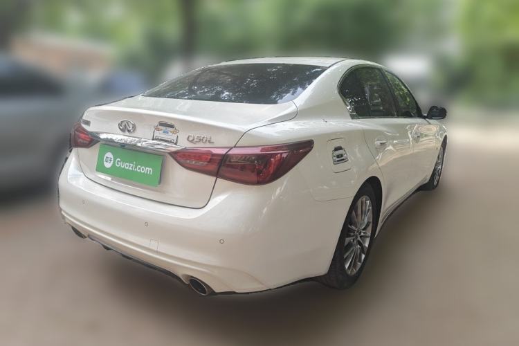 Used Infiniti Q50L 2018 2.0T Enjoyment Version China V Standard Rear Right 45 Deg