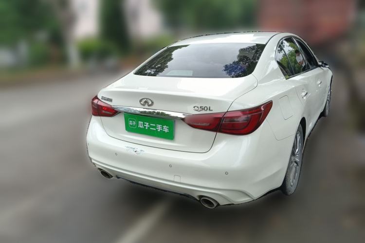 Used Infiniti Q50L 2018 2.0T Enjoyment Version China VI Standard Rear Right 45 Deg