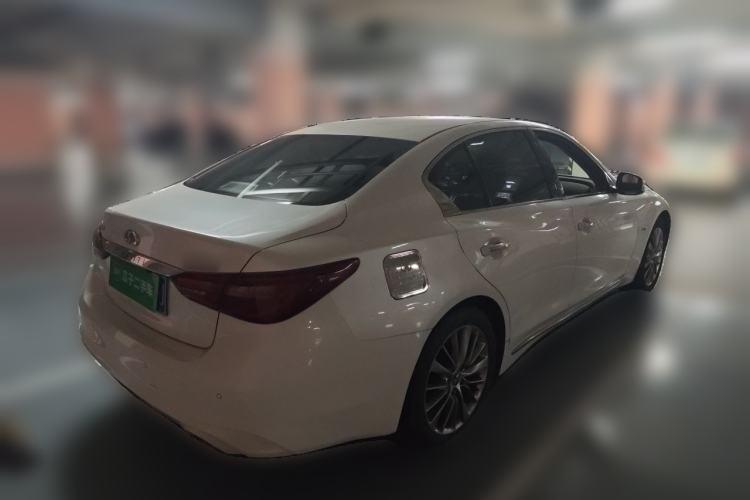 Used Infiniti Q50L 2018 2.0T Enjoyment Version China VI Standard Rear Right 45 Deg