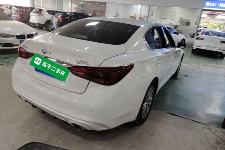 Used Infiniti Q50L 2018 2.0T Comfort Edition China VI Standard Rear Right 45 Deg