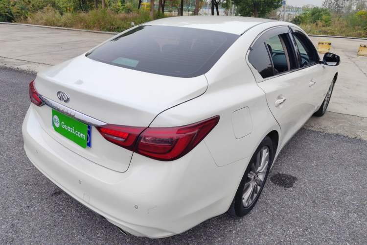 Used Infiniti Q50L 2018 2.0T Enjoyment Version China VI Standard Rear Right 45 Deg