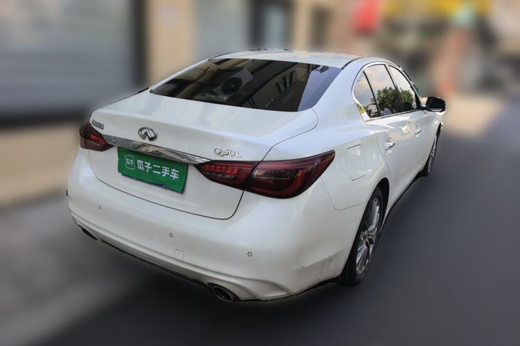 Used Infiniti Q50L 2018 2.0T Enjoyment Version China VI Standard Rear Right 45 Deg