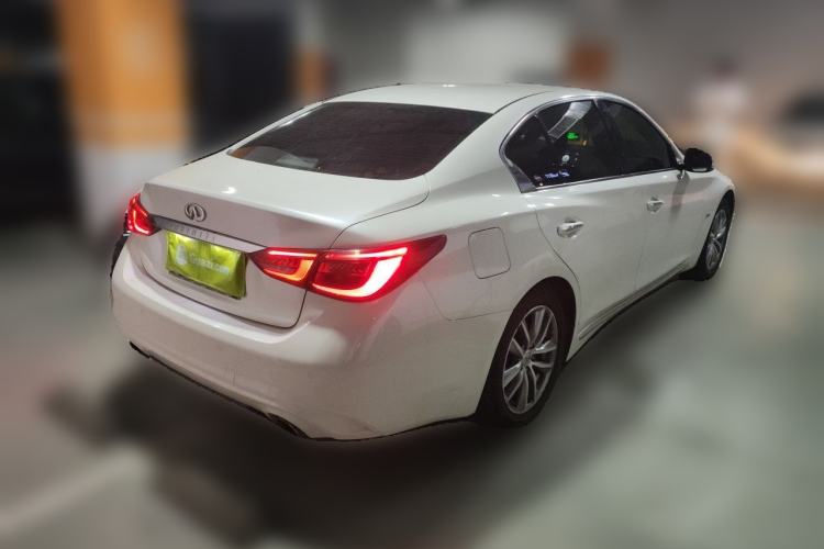 Used Infiniti Q50L 2018 2.0T Comfort Edition China VI Standard Rear Right 45 Deg