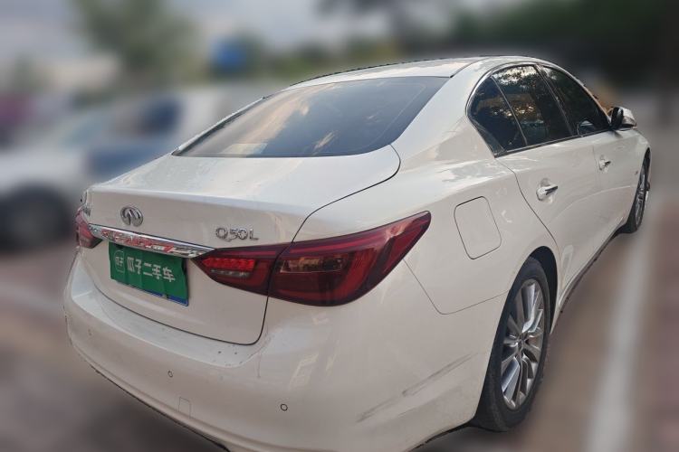 Used Infiniti Q50L 2018 2.0T Enjoyment Version China V Standard Rear Right 45 Deg