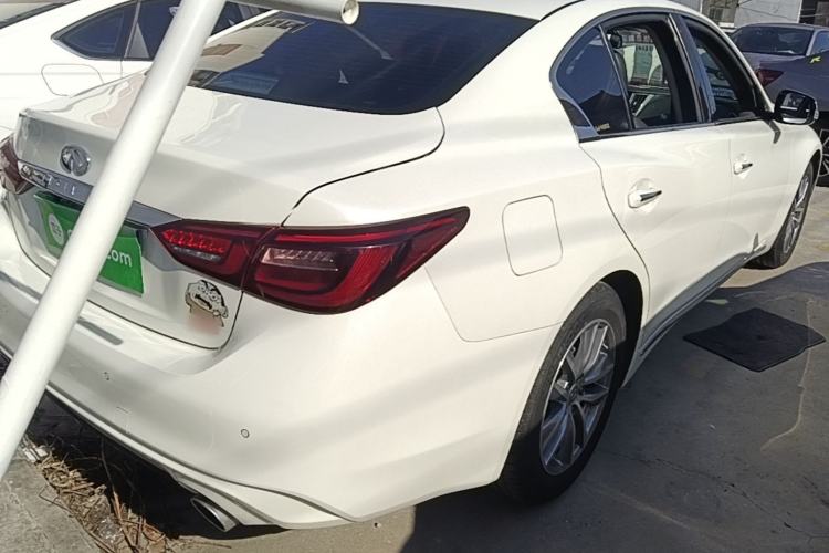 Used Infiniti Q50L 2018 2.0T Comfort Edition China V Standard Rear Right 45 Deg