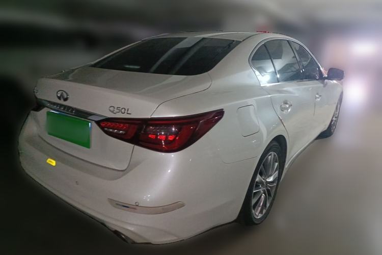 Used Infiniti Q50L 2018 2.0T Enjoyment Edition China V standard Rear Right 45 Deg