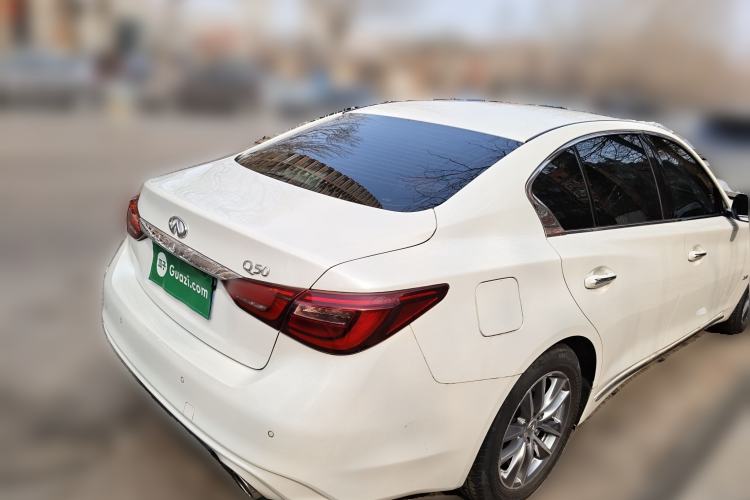 Used Infiniti Q50L 2018 2.0T Comfort Edition China VI Standard Rear Right 45 Deg