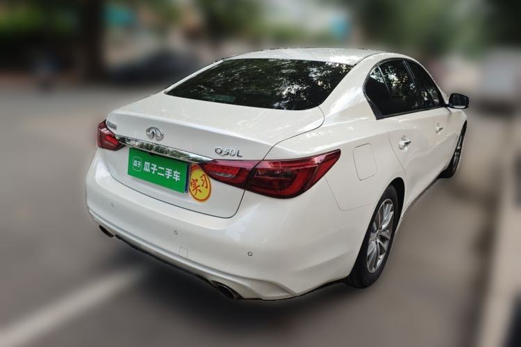 Used Infiniti Q50L 2018 2.0T Comfort Edition China VI Standard Rear Right 45 Deg