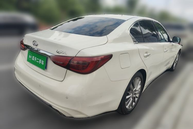 Used Infiniti Q50L 2018 2.0T Enjoyment Version China V Standard Rear Right 45 Deg
