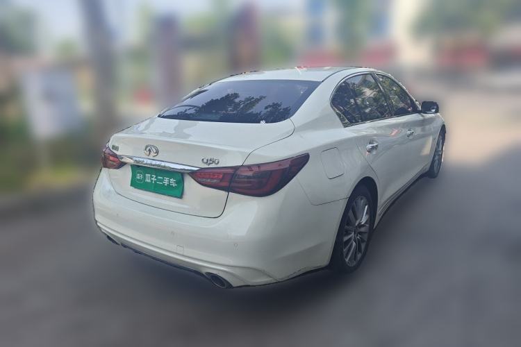 Used Infiniti Q50L 2018 2.0T Enjoyment Version China VI Standard Rear Right 45 Deg