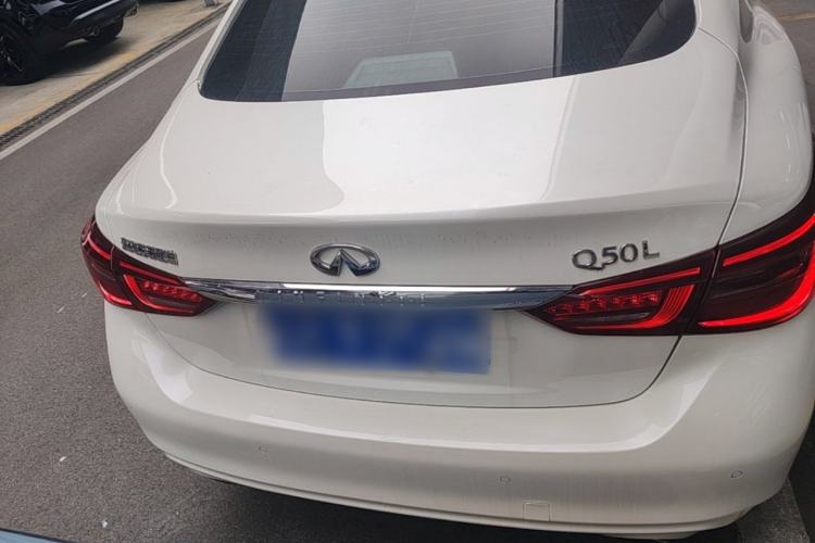 Used Infiniti Q50L 2018 2.0T Enjoyment Version China VI Standard Rear