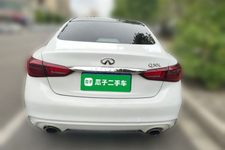 Used Infiniti Q50L 2018 2.0T Enjoyment Version China VI Standard Rear