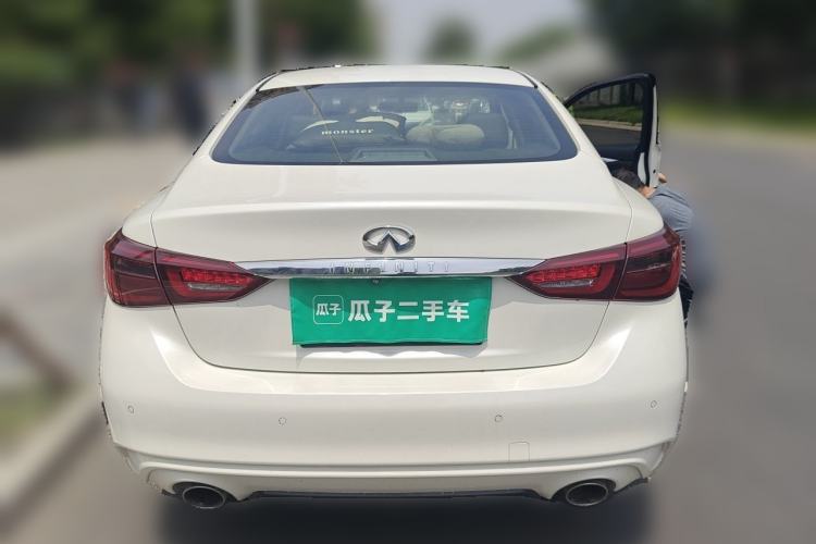 Used Infiniti Q50L 2018 2.0T Enjoyment Version China V Standard Rear