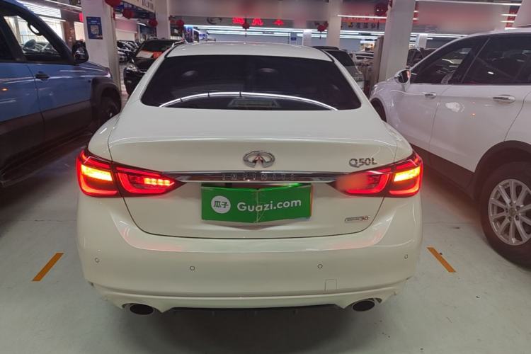 Used Infiniti Q50L 2018 2.0T Enjoyment Version China V Standard Rear
