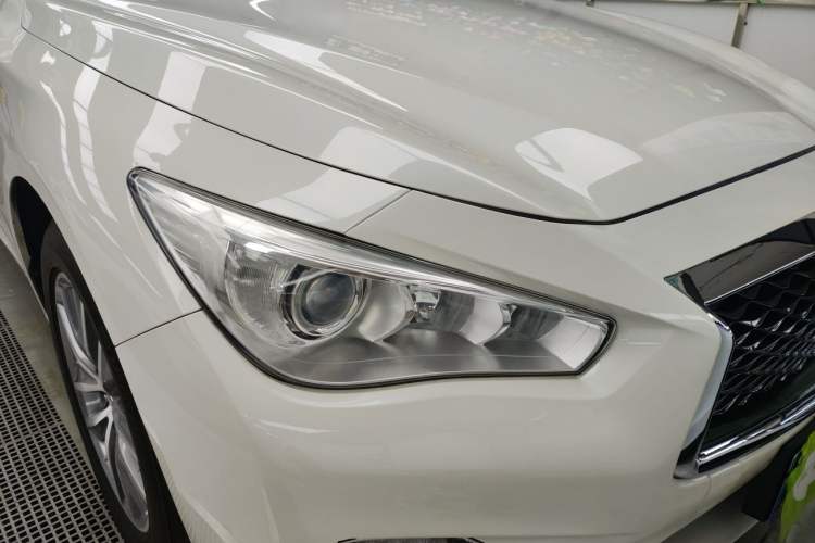 Used Infiniti Q50L 2018 2.0T Comfort Edition China VI Standard Right Front Headlight
