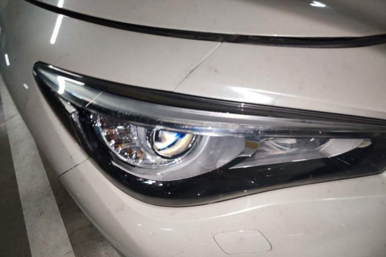 Used Infiniti Q50L 2018 2.0T Enjoyment Version China VI Standard Right Front Headlight