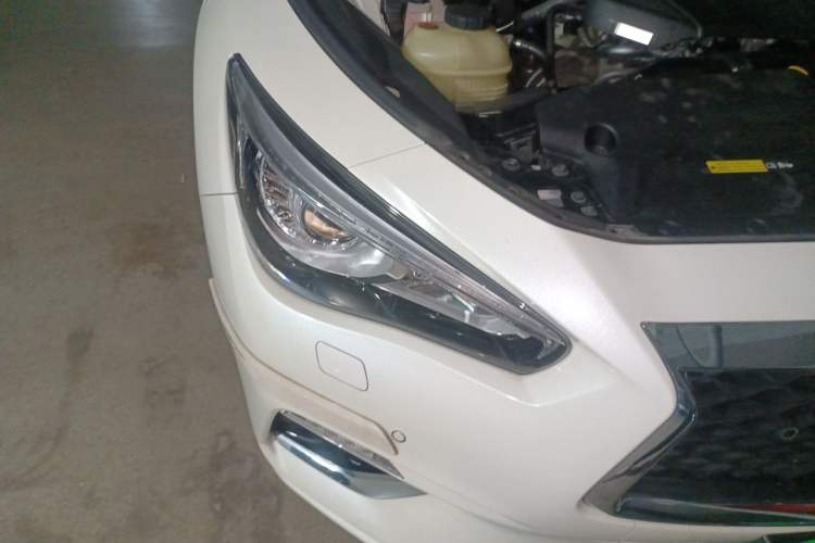 Used Infiniti Q50L 2018 2.0T Enjoyment Edition China V standard Right Front Headlight