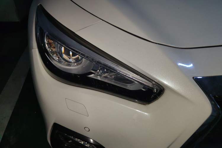 Used Infiniti Q50L 2018 2.0T Elite Sport Version China VI Standard Right Front Headlight