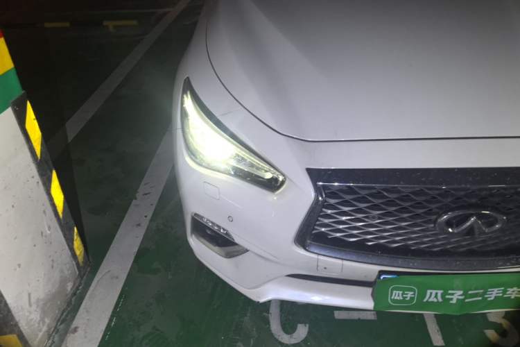 Used Infiniti Q50L 2018 2.0T Enjoyment Edition China V standard Right Front Headlight