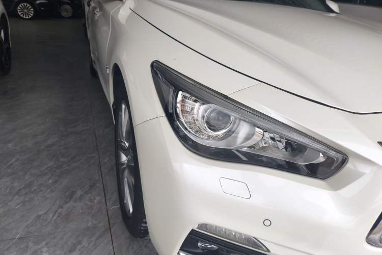 Used Infiniti Q50L 2018 2.0T Enjoyment Version China VI Standard Right Front Headlight