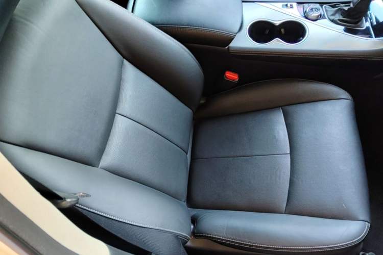 Used Infiniti Q50L 2018 2.0T Enjoyment Edition China V standard Right Front Seat