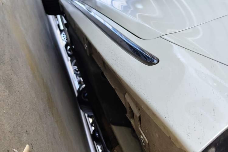 Used Infiniti Q50L 2018 2.0T Enjoyment Edition China V standard Right Side Sill