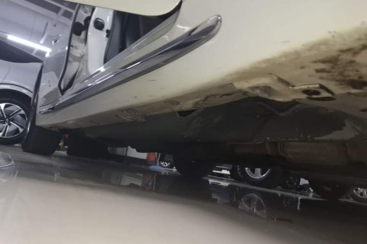 Used Infiniti Q50L 2018 2.0T Enjoyment Version China V Standard Right Side Sill