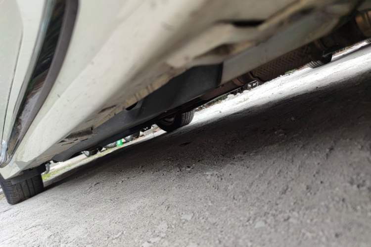 Used Infiniti Q50L 2018 2.0T Enjoyment Version China VI Standard Right Side Sill