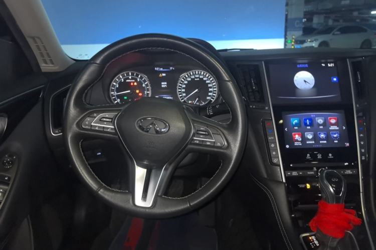 Used Infiniti Q50L 2018 2.0T Comfort Edition China VI Standard Steering Wheel