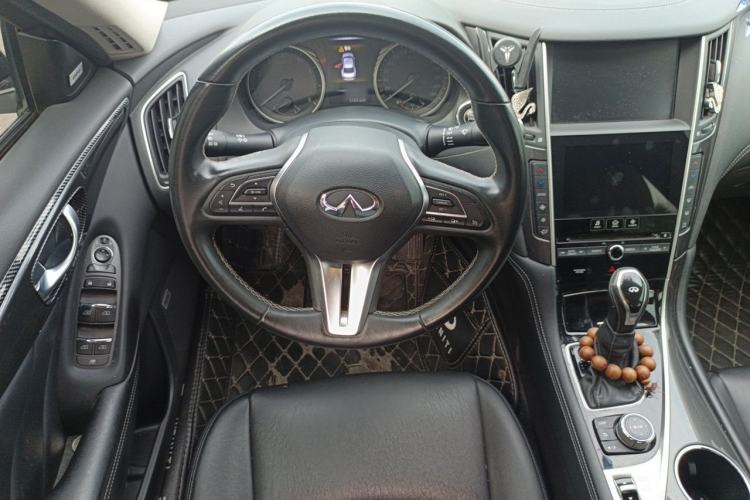 Used Infiniti Q50L 2018 2.0T Comfort Edition China VI Standard Steering Wheel