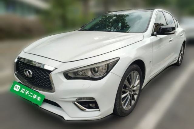 Ojetý Infiniti Q50L 2018 2.0T Enjoyment Version China VI Standard