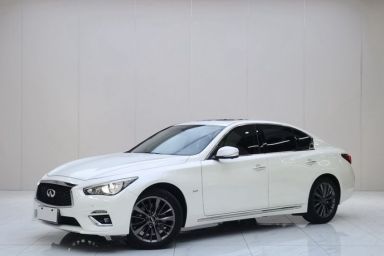 Used Infiniti Q50L 2018 2.0T Enjoyment Version China VI Standard
