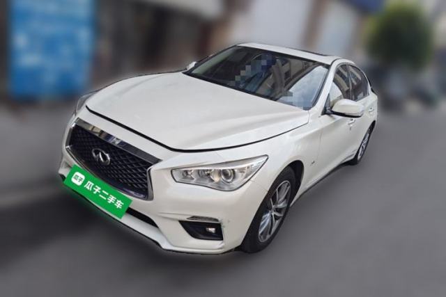Ojetý Infiniti Q50L 2018 2.0T Comfort Edition China VI Standard