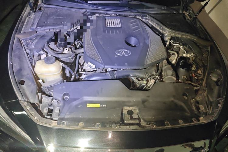 Used Infiniti Q50L 2019 2.0T 30th Anniversary Limited Edition Engine Bay