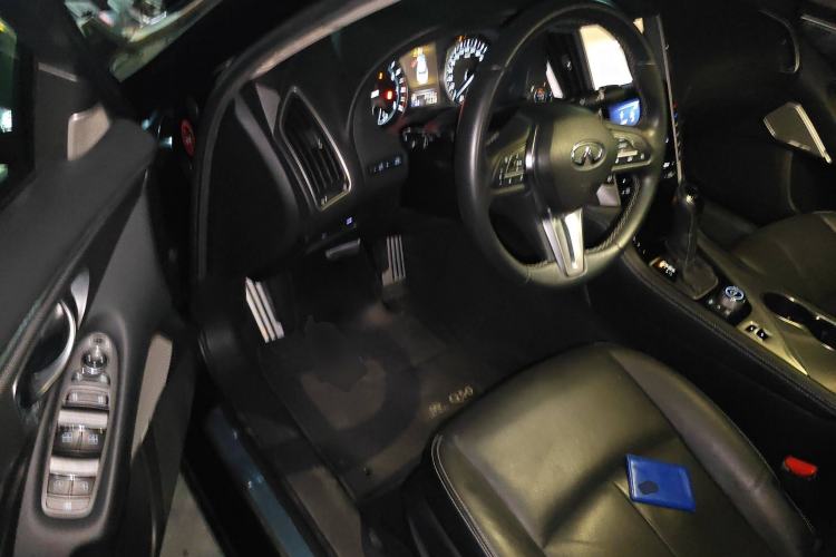 Used Infiniti Q50L 2019 2.0T 30th Anniversary Limited Edition Left Front Seat