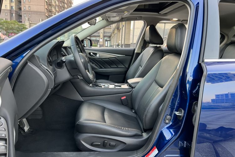 Used Infiniti Q50L 2019 2.0T 30th Anniversary Limited Edition Left Front Seat