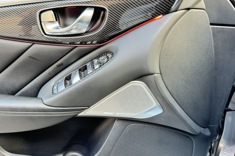 Used Infiniti Q50L 2019 2.0T 30th Anniversary Limited Edition Interior 6