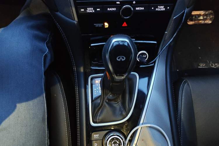 Used Infiniti Q50L 2019 2.0T 30th Anniversary Limited Edition Gear Lever