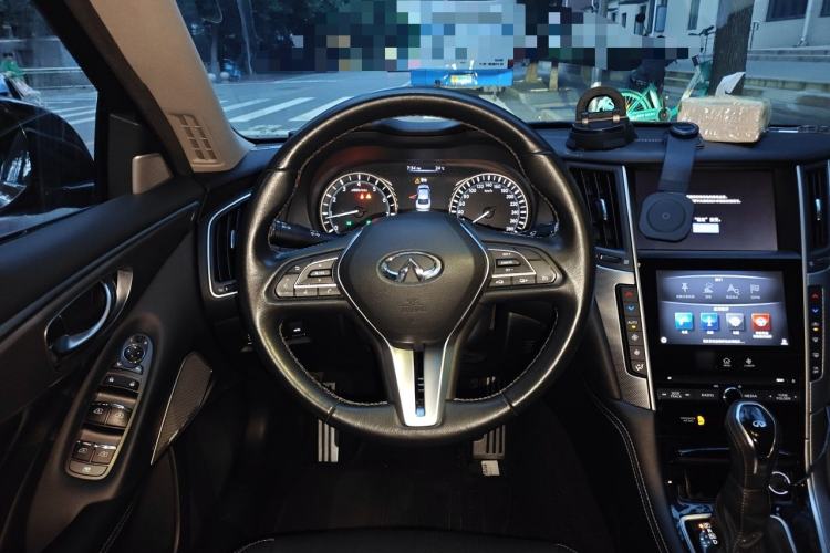 Used Infiniti Q50L 2019 2.0T 30th Anniversary Limited Edition Steering Wheel