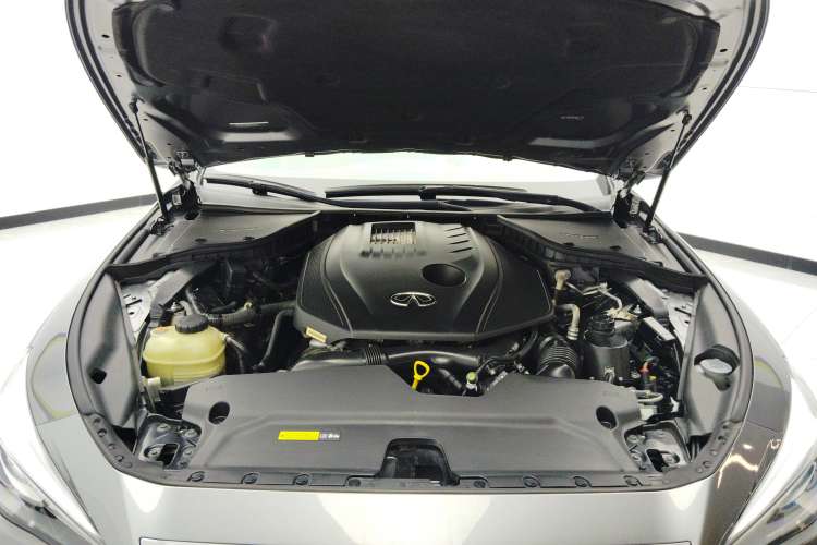 Used Infiniti Q50L 2019 2.0T 30th Anniversary Limited Edition Engine Bay